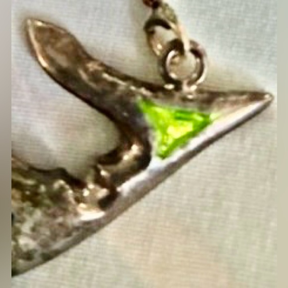 Vintage Shark necklace .925 Sterling silver Made in Italy enameled Blue & Green - Picture 5 of 10